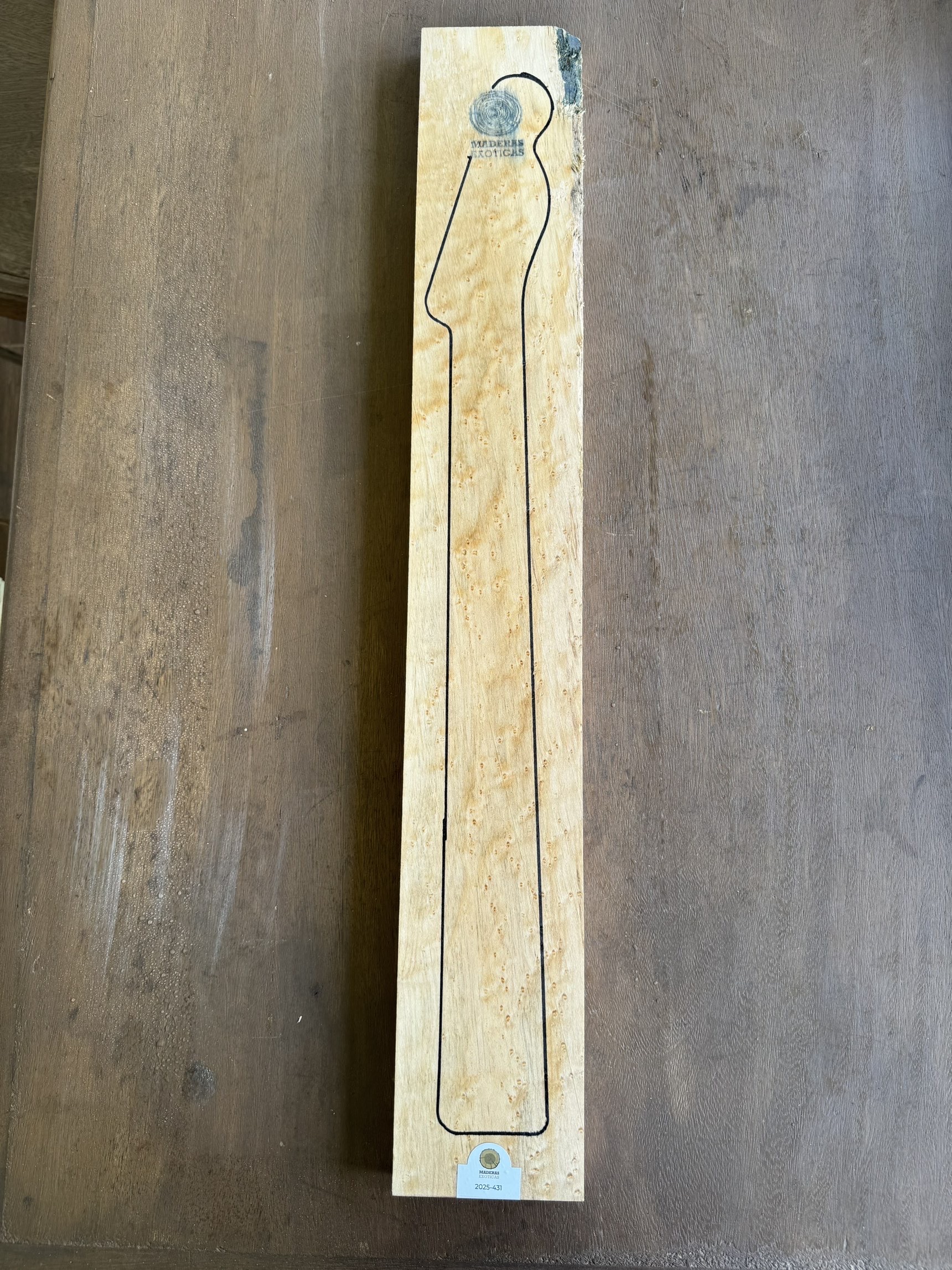Mango Maple ojo de pájaro flameado para guitarra 25 mm. (2025-431) 1 Mango Maple ojo de pájaro flameado para guitarra 25 mm. (2025-431)