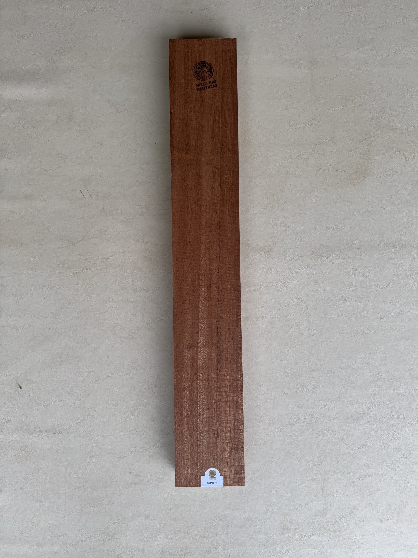 Mango Caoba africana radial guitarra electrica 2" (SEP25-14) 2 Mango Caoba africana radial guitarra electrica 2" (SEP25-14) - Imagen 2