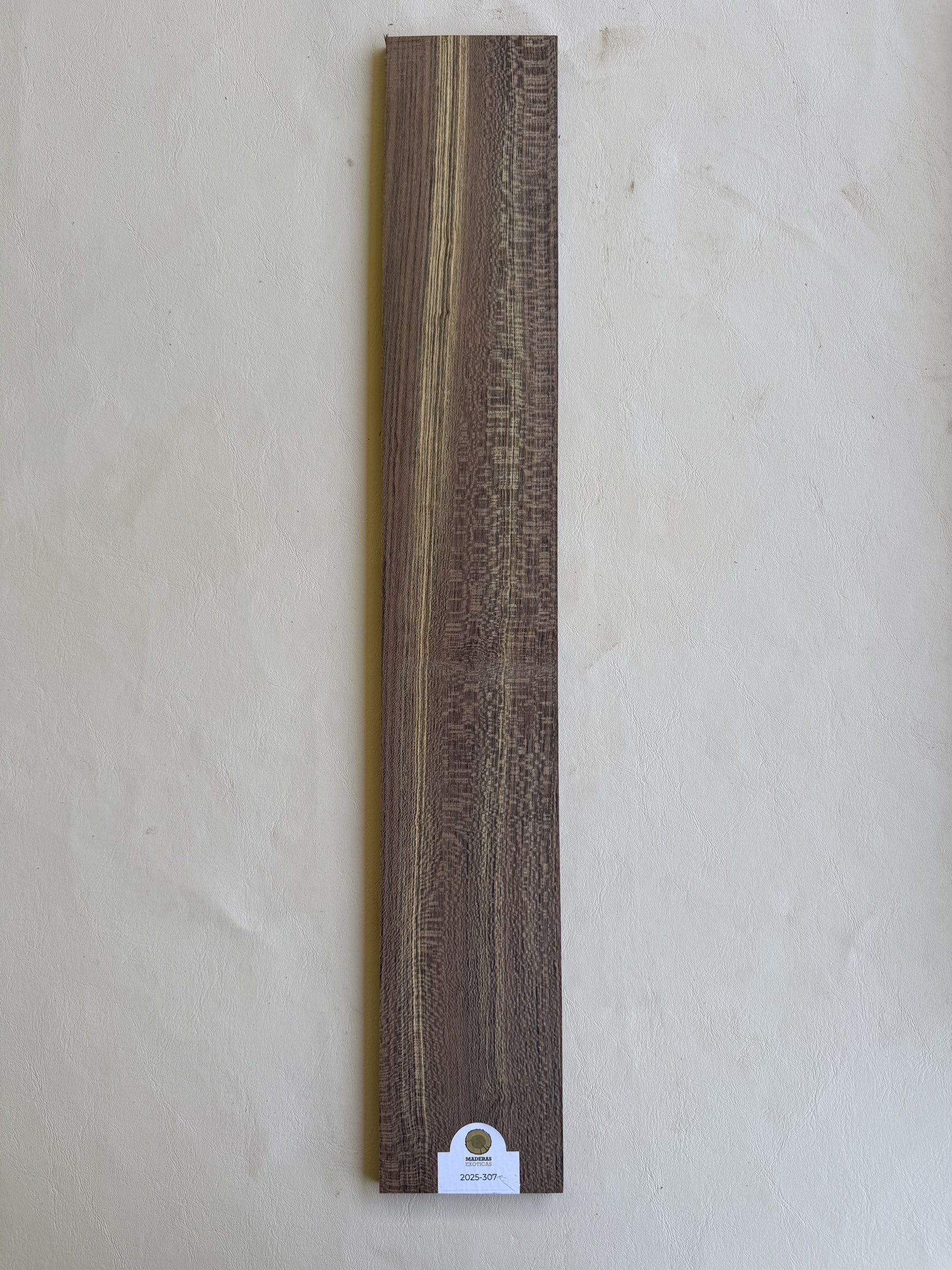 Tastiera Picana Negra para guitarra - ancho extra (2025-307) 2 Tastiera Picana Negra para guitarra - ancho extra (2025-307) - Imagen 2