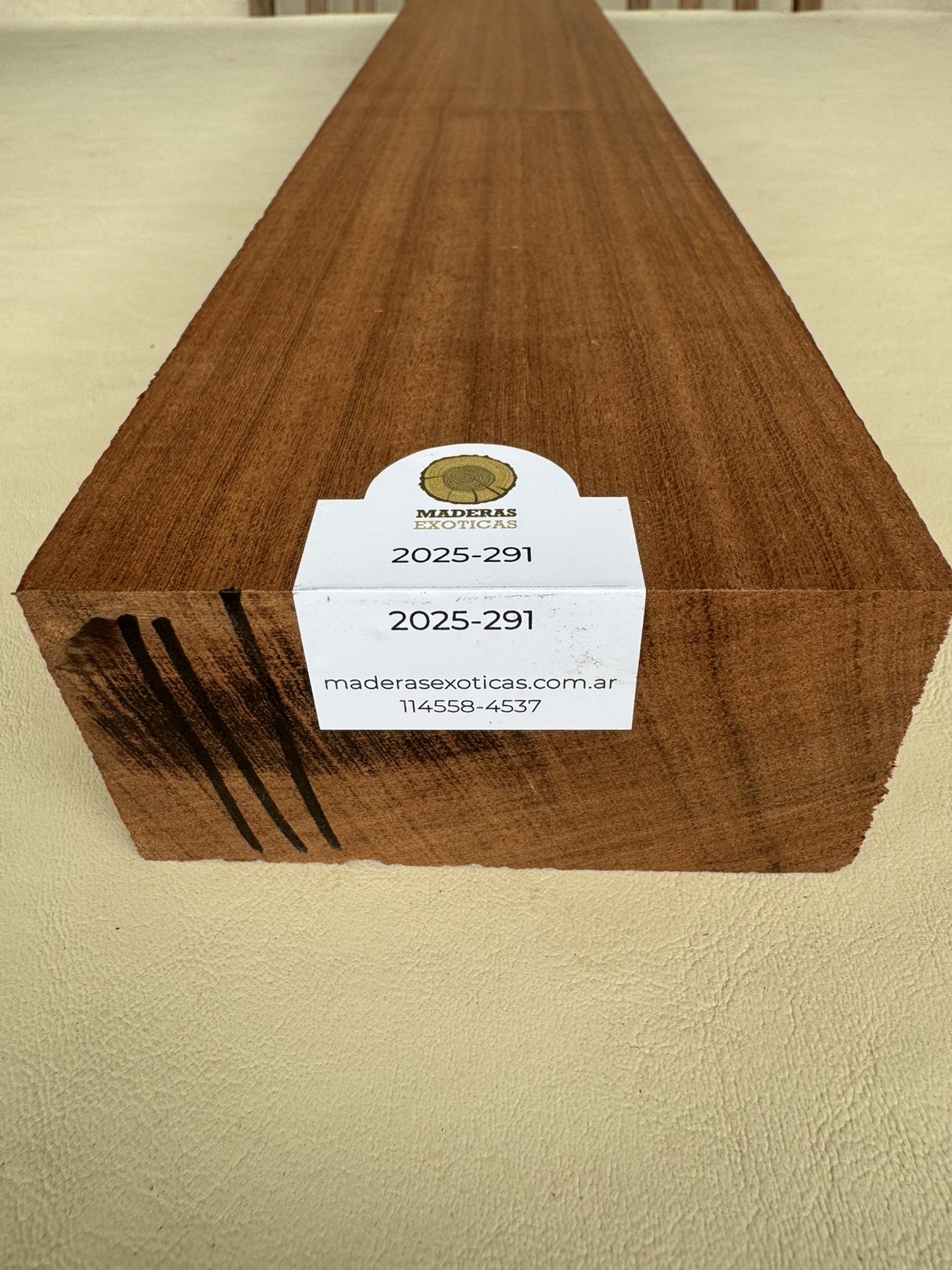 Mango Caoba africana radial guitarra electrica 2" (2025-291) 1 Mango Caoba africana radial guitarra electrica 2" (2025-291)
