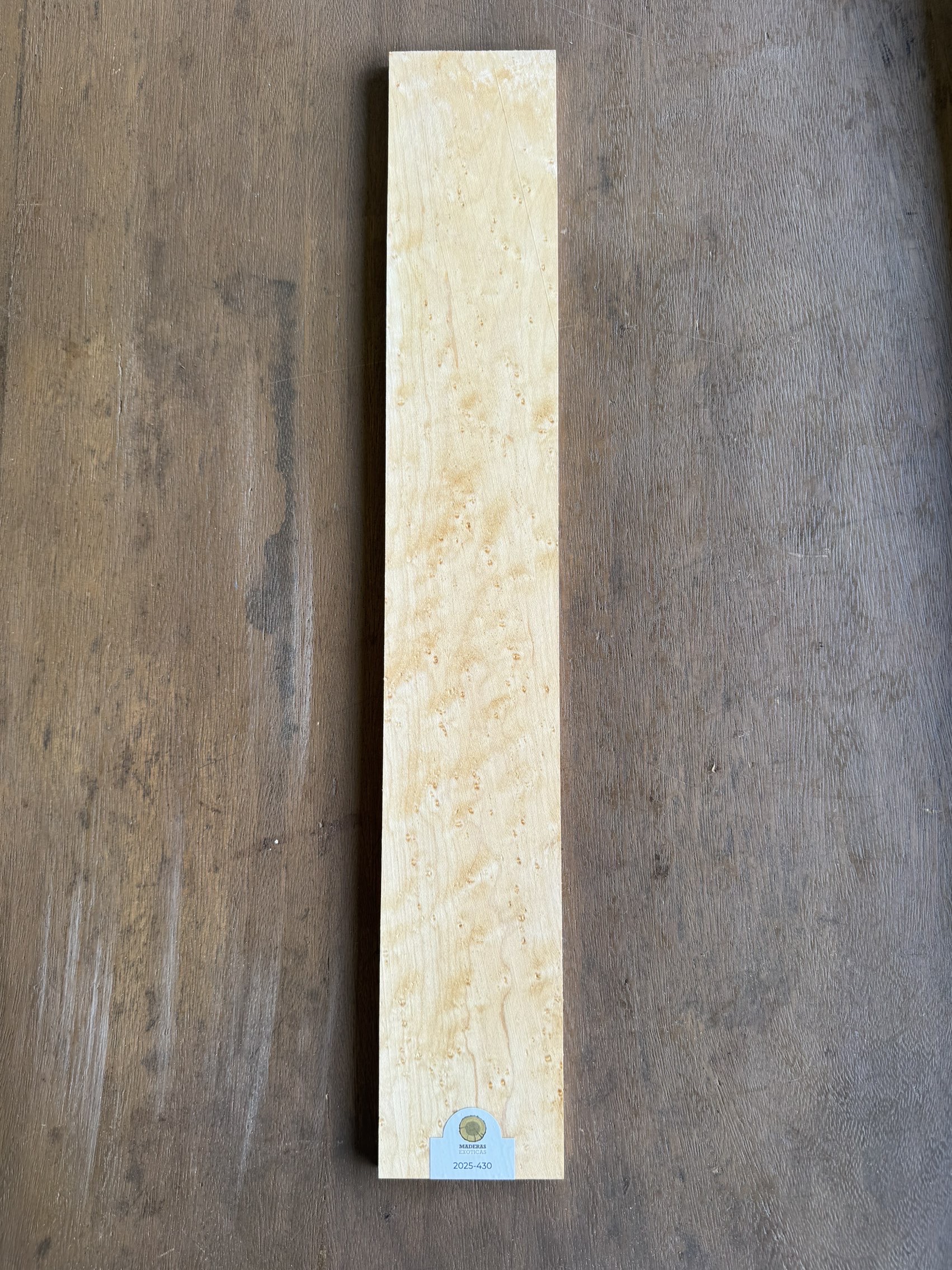 Tastiera Maple ojo de pajaro flameada para guitarra eléctrica (2025-430) 2 Tastiera Maple ojo de pajaro flameada para guitarra eléctrica (2025-430) - Imagen 2