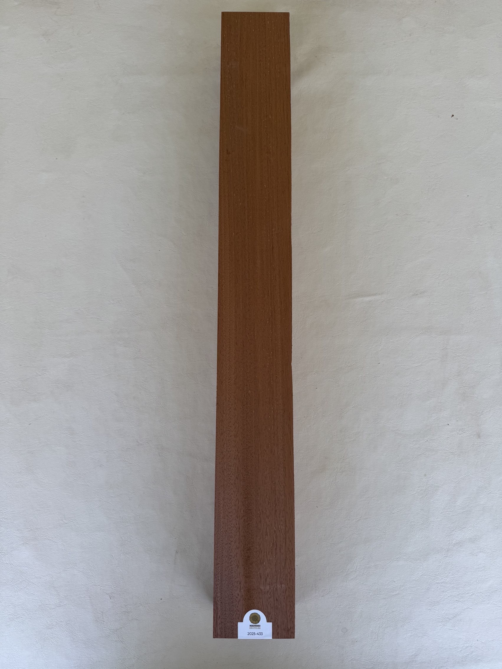 Mango Mara boliviana 3" radial para guitarra eléctrica / acústica (2025-433) 2 Mango Mara boliviana 3" radial para guitarra eléctrica / acústica (2025-433) - Imagen 2