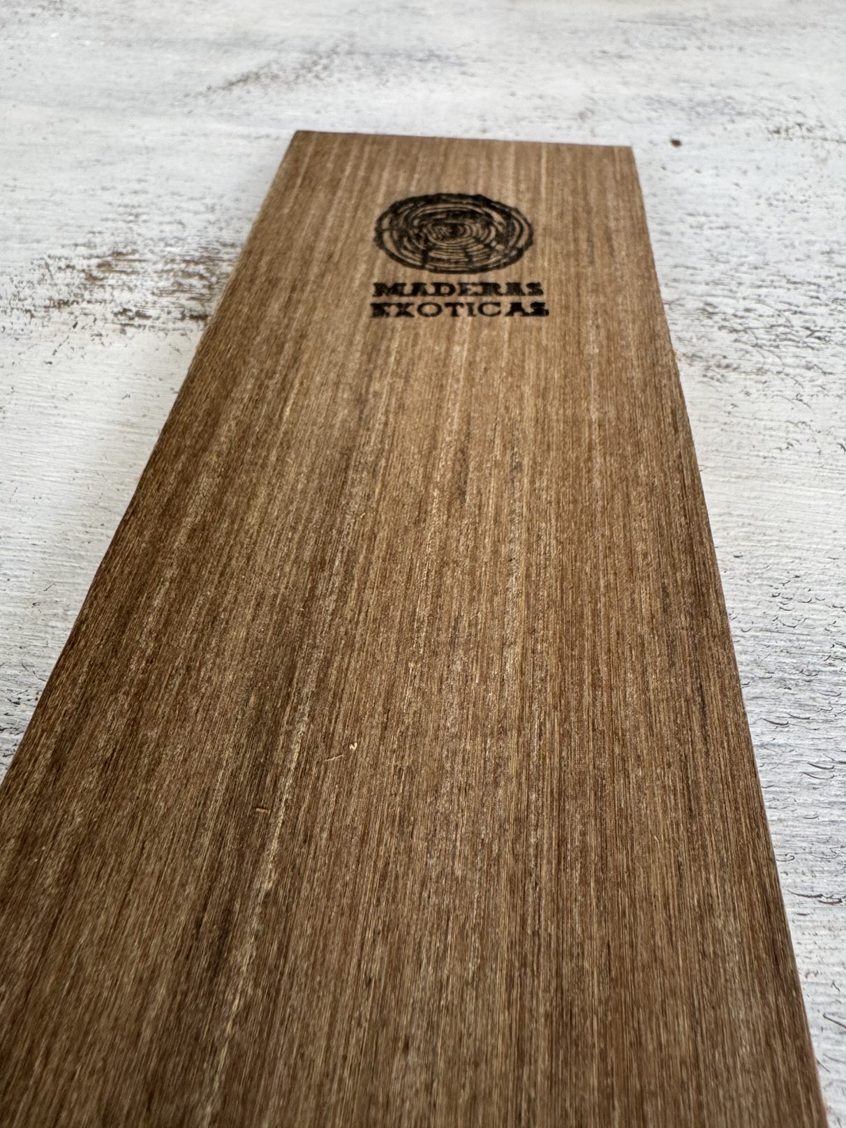 Tastiera Lapacho boliviano radial para Bajo 5 cuerdas (2025-586) 2 Tastiera Lapacho boliviano radial para Bajo 5 cuerdas (2025-586) - Imagen 2