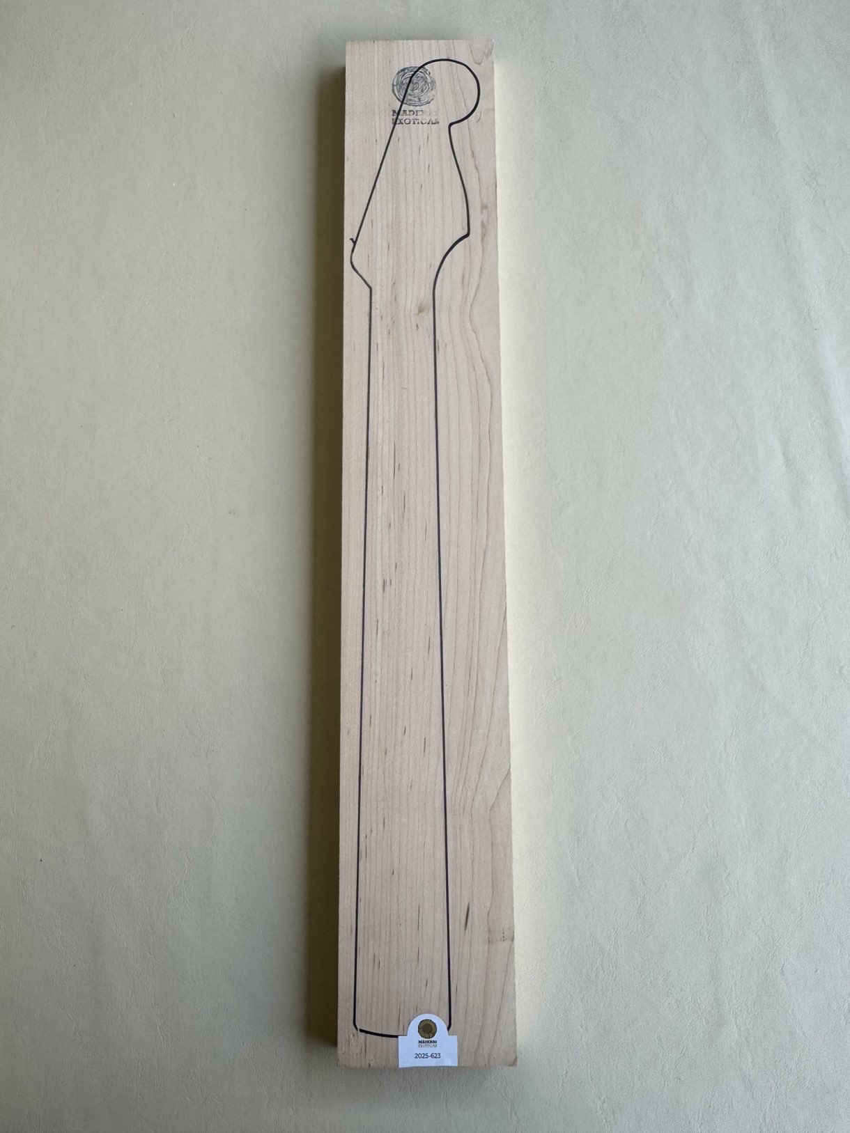 Mango Hard Maple para guitarra eléctrica (2025-623) 1 Mango Hard Maple para guitarra eléctrica (2025-623)