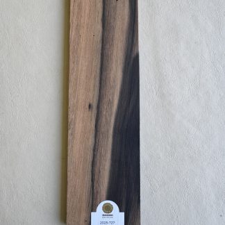 Diapasón Ebano exótico 2º (algo de polilla) ancho especial (2025-727)