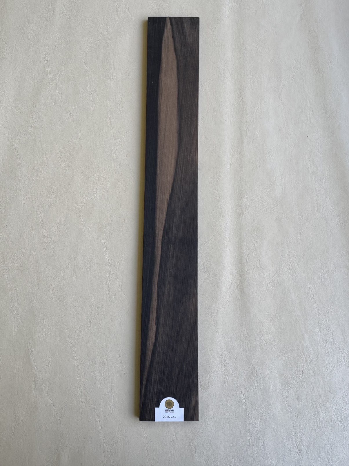 Diapasón Ebano exótico (2025-733) 2 Diapasón Ebano exótico (2025-733) - Imagen 2