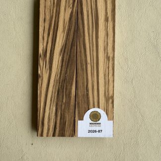 Cachas Zebrano (2026-87)