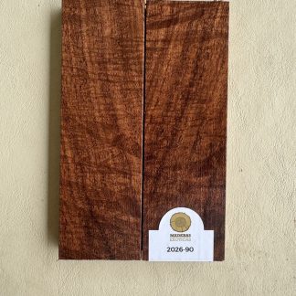 Cachas Algarrobo flameado (2026-90)