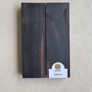 Cachas Ebano Gabón (2026-114)