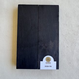 Cachas Ebano Gabón (2026-118)