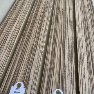 Diapasones de Zebrano para bajo