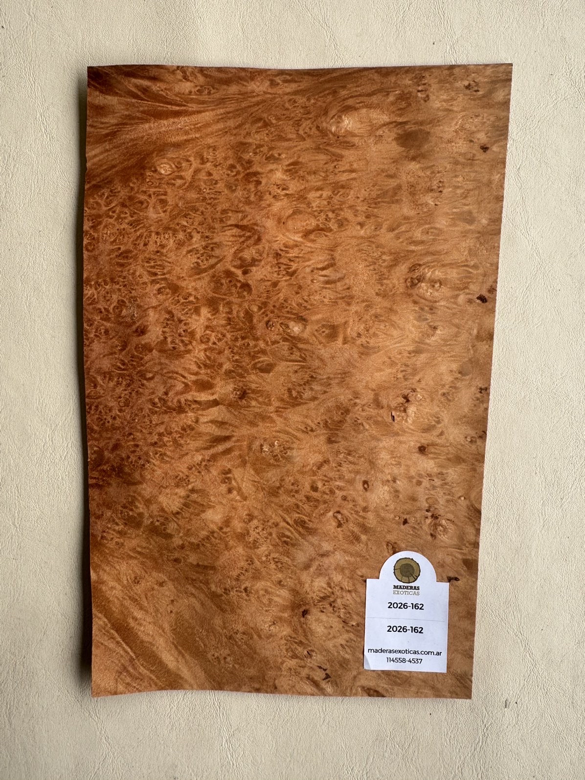 Burl Veneer Premium para Sobrecabeza (2026-162) 1 Burl Veneer Premium para Sobrecabeza (2026-162)