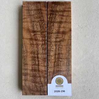 Cachas Nogal italiano flameado (2026-236)