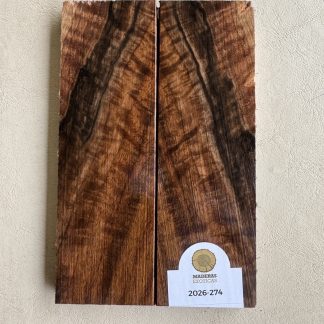 Cachas Nogal italiano flameado (2026-274)