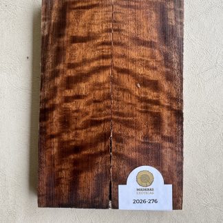 Cachas Nogal italiano flameado (2026-276)