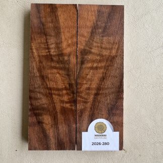 Cachas Nogal italiano flameado (2026-280)