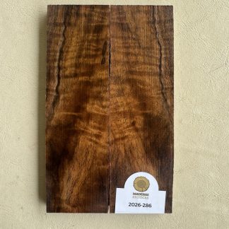 Cachas Nogal italiano flameado (2026-286)