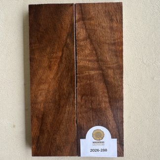 Cachas Nogal italiano flameado (2026-288)