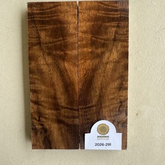 Cachas Nogal italiano flameado (2026-291)