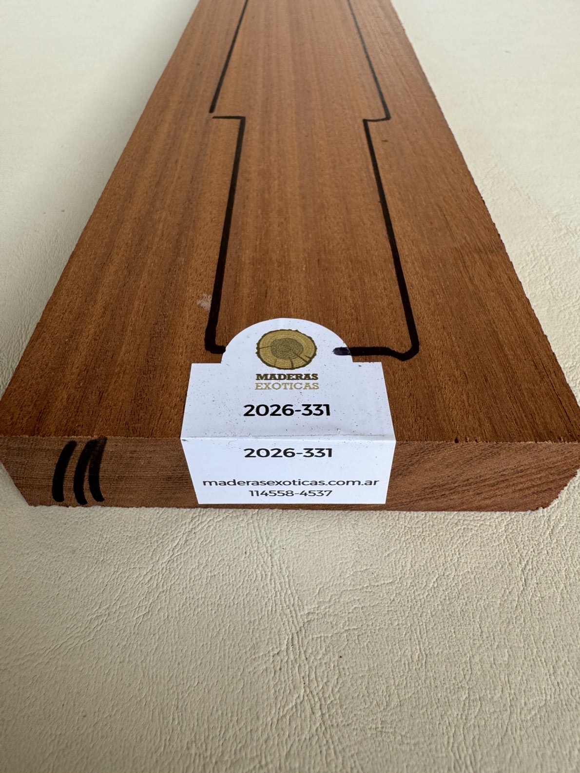 Mango Caoba africana radial guitarra electrica 1" (2026-331) 2 Mango Caoba africana radial guitarra electrica 1" (2026-331) - Imagen 2