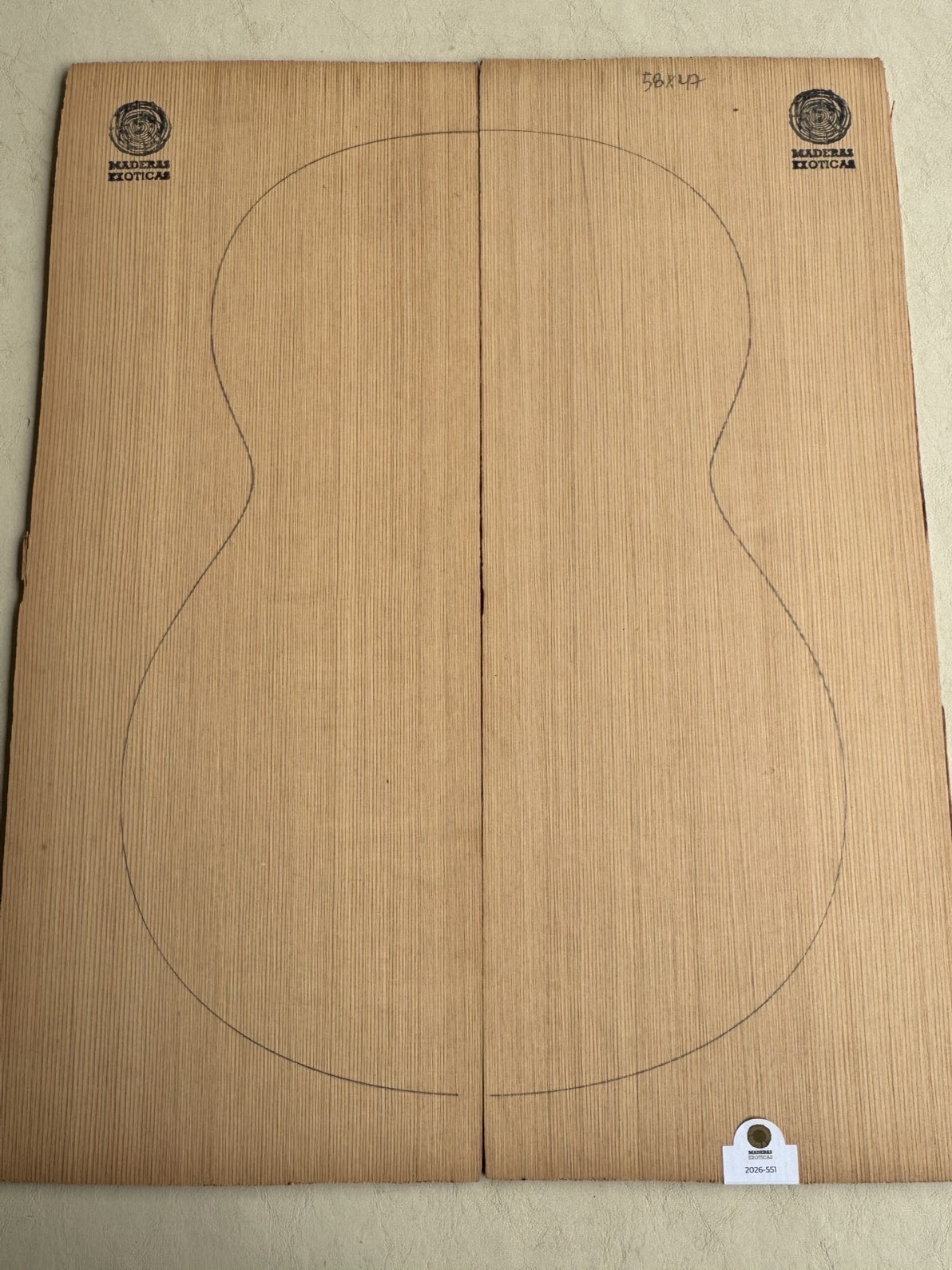 🪵 Tapa armónica guitarra clásica / acústica Red Cedar especial (2026-551) 1 🪵 Tapa armónica guitarra clásica / acústica Red Cedar especial (2026-551)