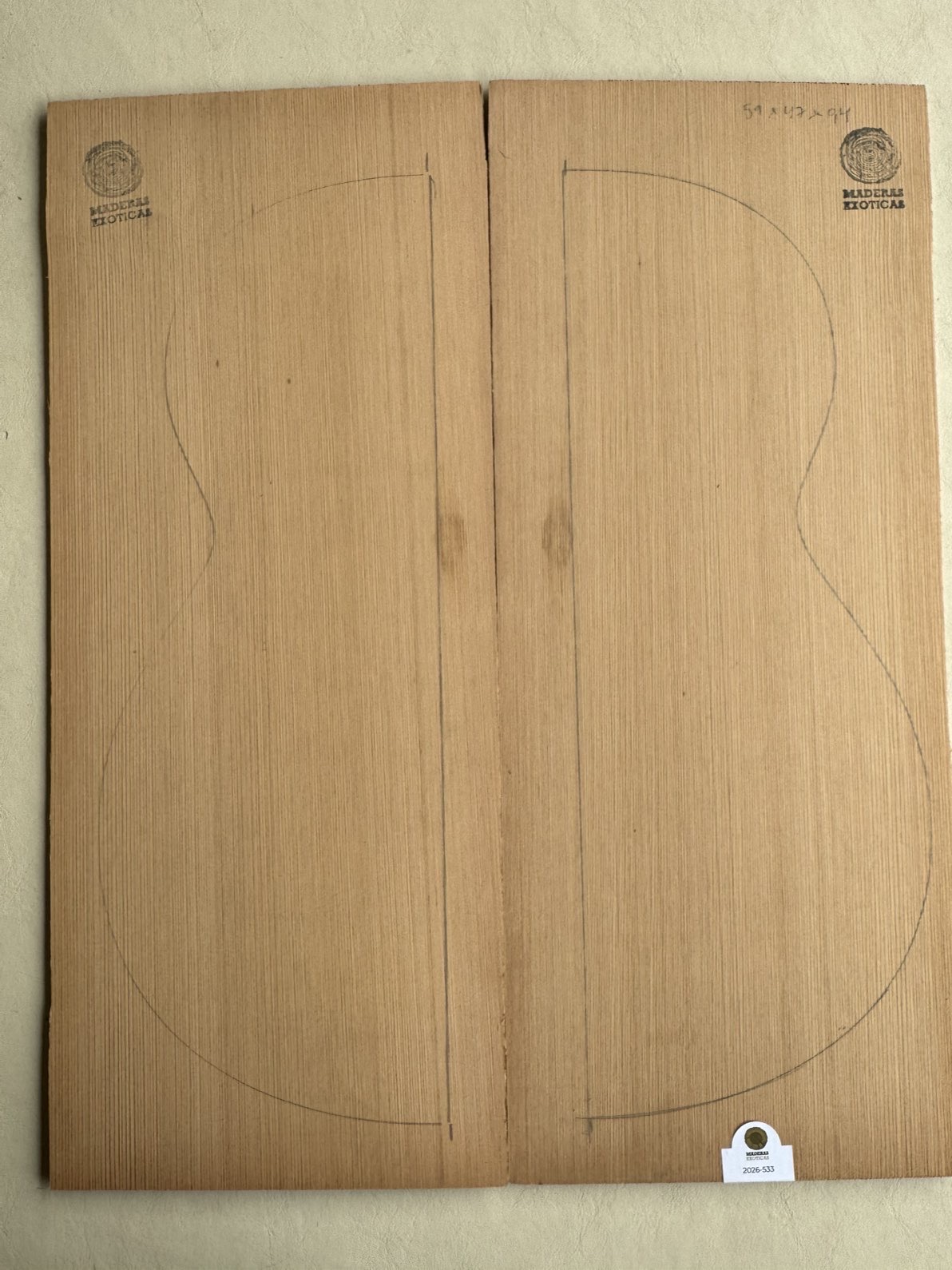 🪵 Tapa armónica guitarra clásica / acústica Red Cedar especial (2026-533) 1 🪵 Tapa armónica guitarra clásica / acústica Red Cedar especial (2026-533)